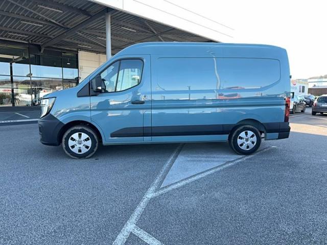 Renault Master image 9