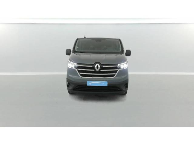 Renault Trafic image 9