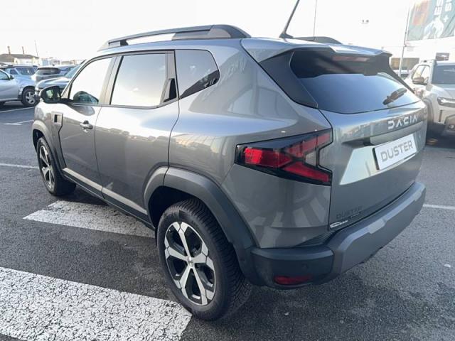 Dacia Duster image 4