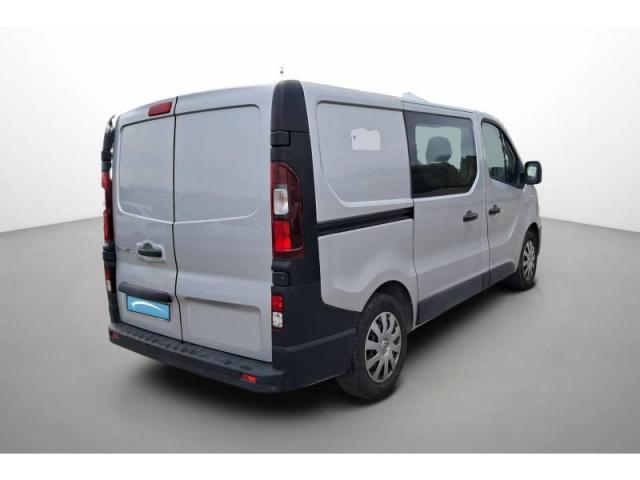 Renault Trafic image 2