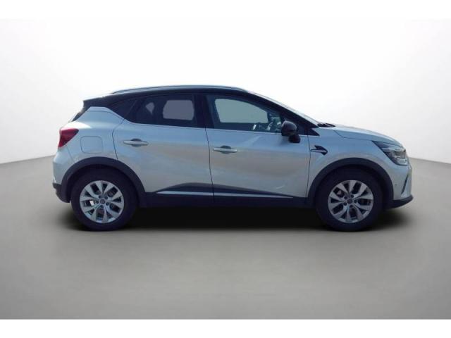 Renault Captur image 8