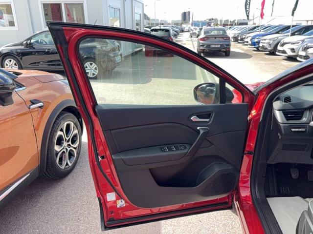 Renault Captur image 4