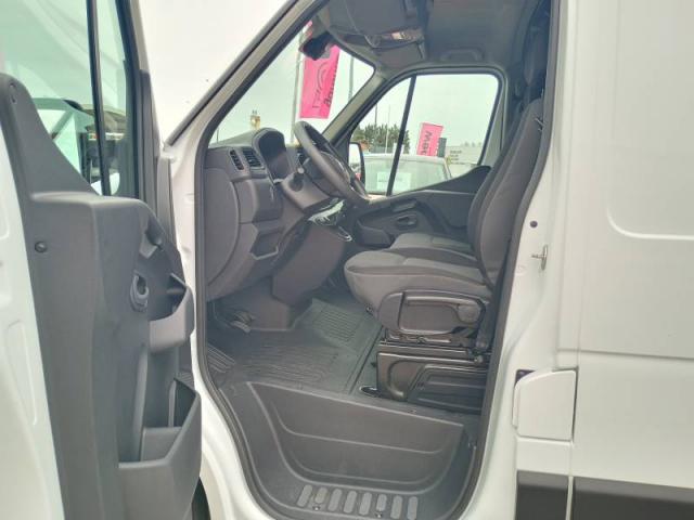 Renault Master image 4