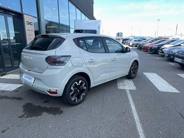 Dacia Sandero image 9