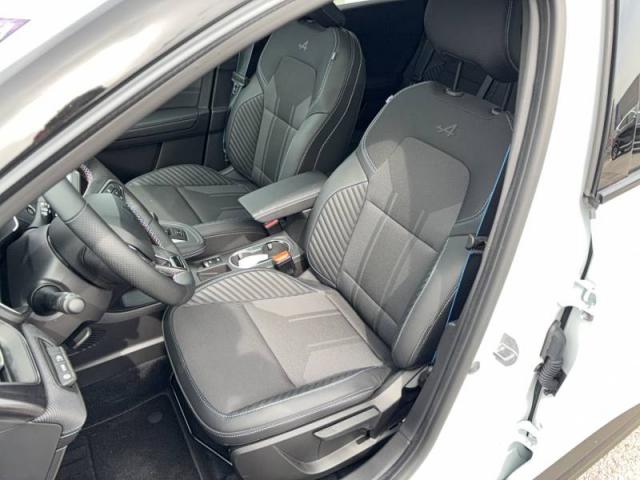 Renault Captur image 8