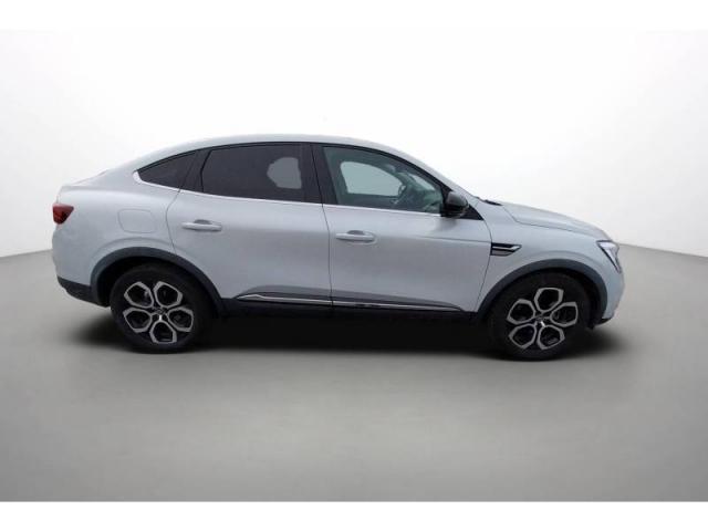 Renault Arkana image 8
