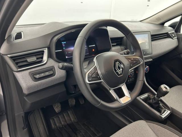 Renault Clio image 1
