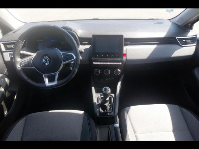 Renault Clio image 6