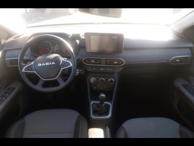 Dacia Sandero image 2