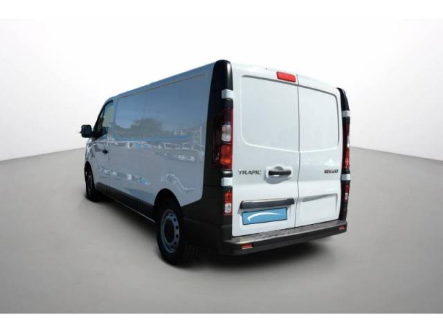 Renault Trafic image 2