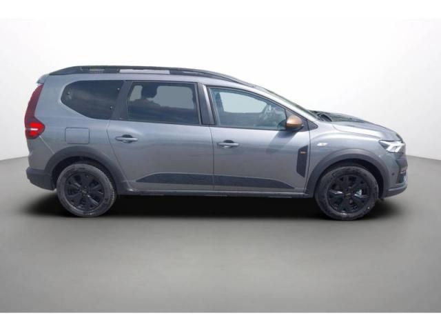 Dacia Jogger image 1