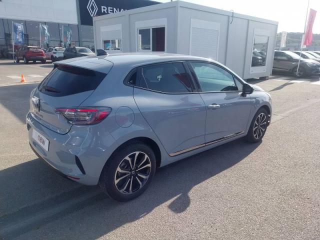 Renault Clio image 2