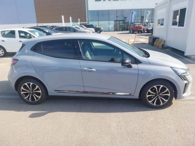 Renault Clio image 6