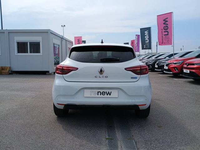 Renault Clio image 8
