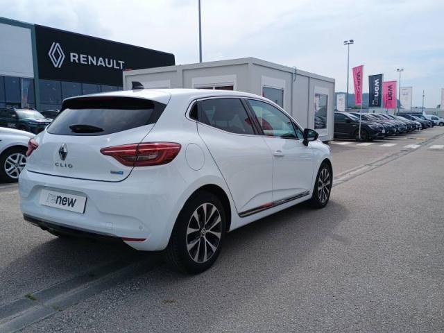 Renault Clio image 2