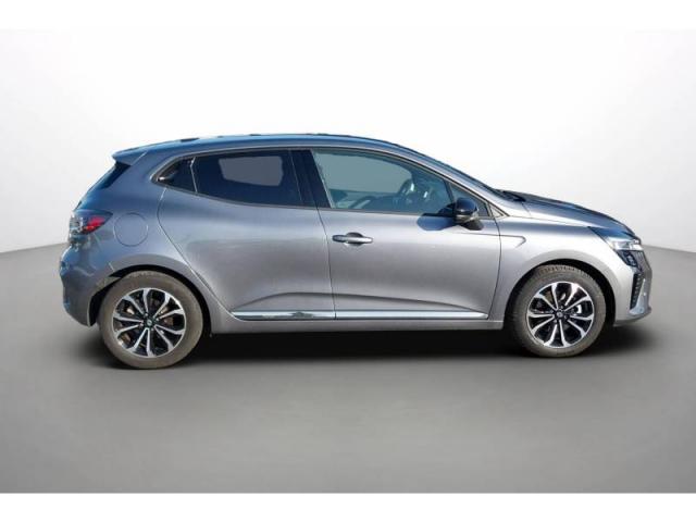 Renault Clio image 2
