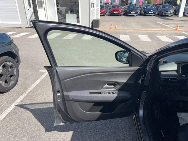 Dacia Sandero image 7