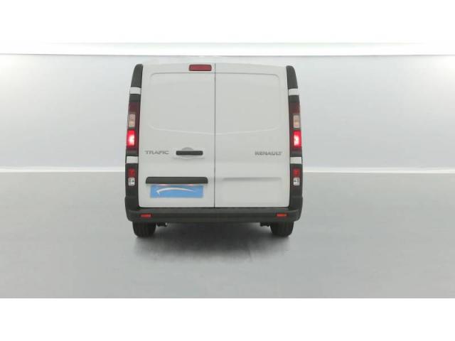 Renault Trafic image 2