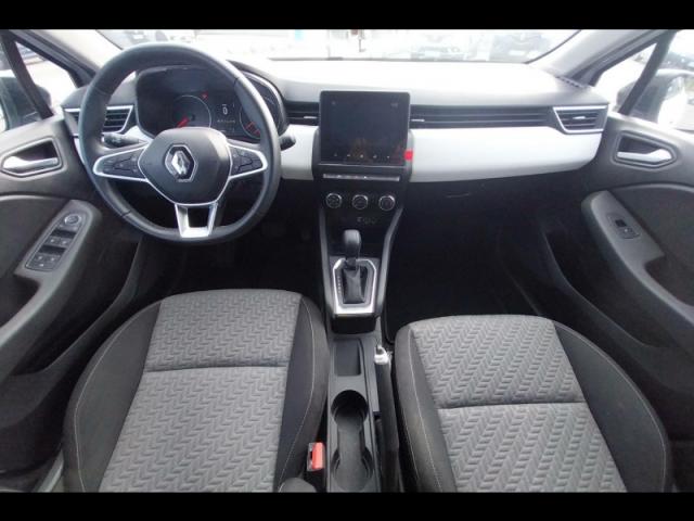 Renault Clio image 8