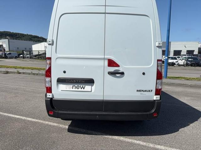Renault Master image 9