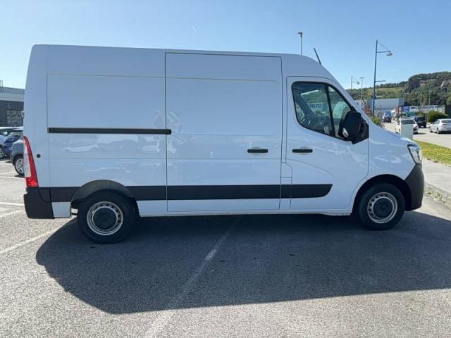 Renault Master image 1