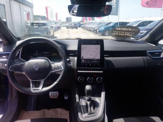 Renault Clio image 2