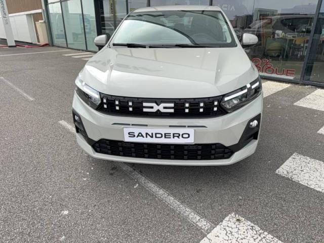 Dacia Sandero image 2
