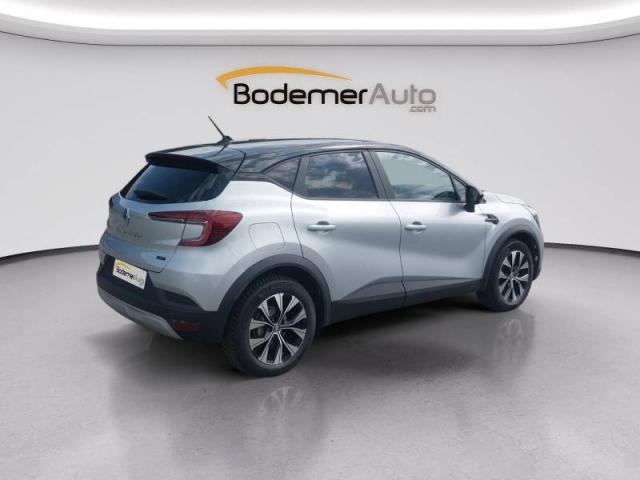 Renault Captur image 6