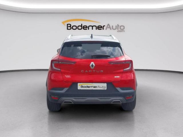 Renault Captur image 2