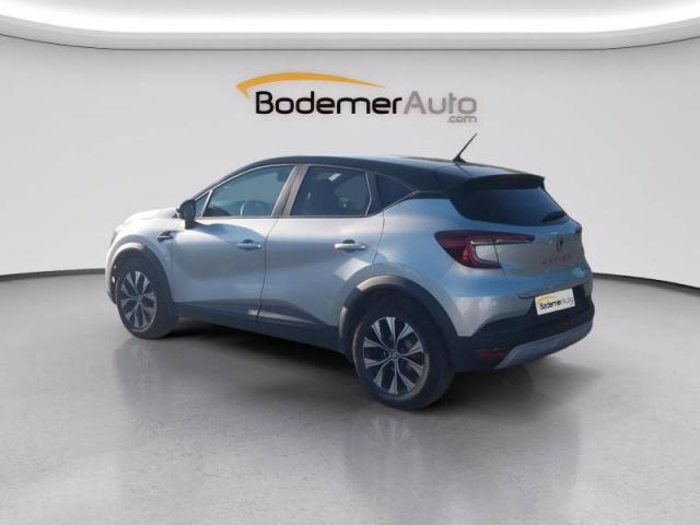 Renault Captur image 3
