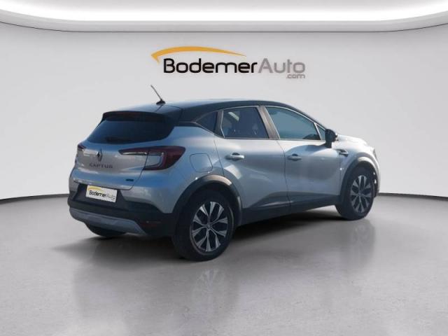 Renault Captur image 9