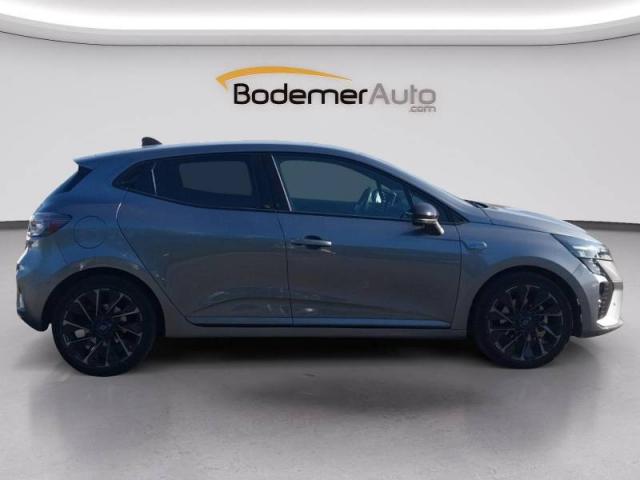 Renault Clio image 6
