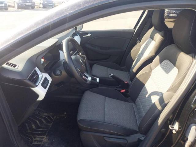 Renault Clio image 9