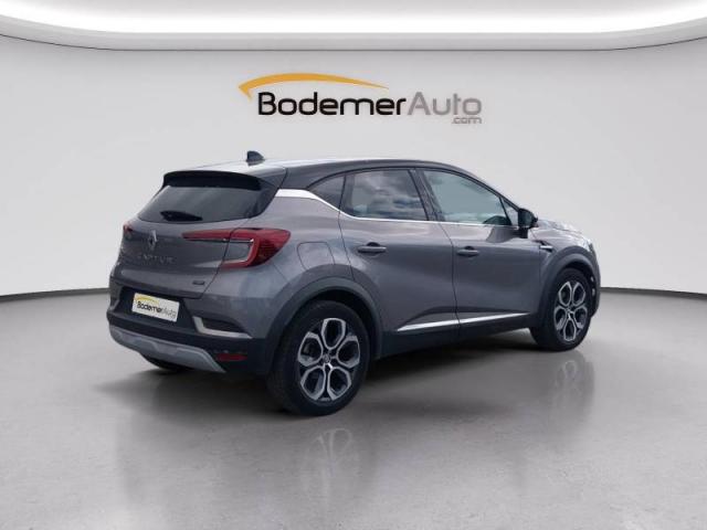 Renault Captur image 2