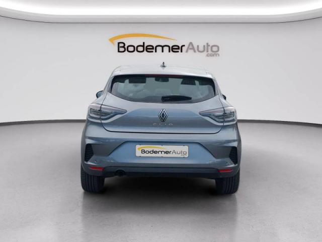 Renault Clio image 8