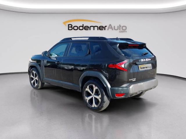 Dacia Duster image 1