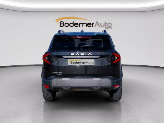Dacia Duster image 2