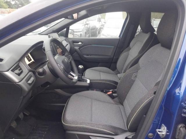 Renault Captur image 8