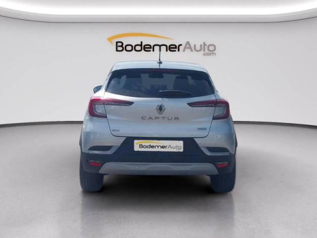 Renault Captur image 6