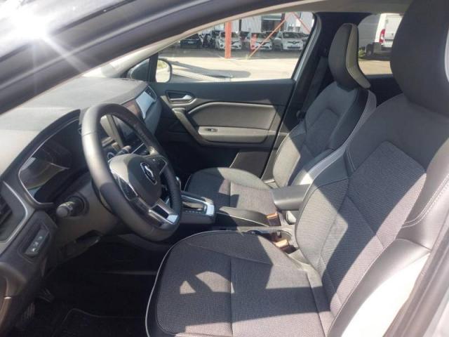 Renault Captur image 8