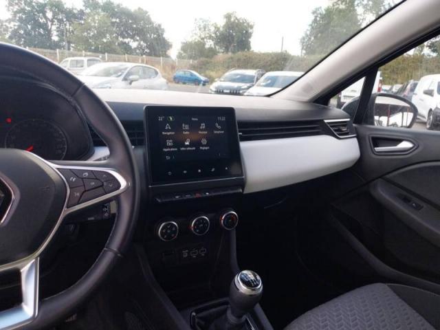 Renault Clio image 9