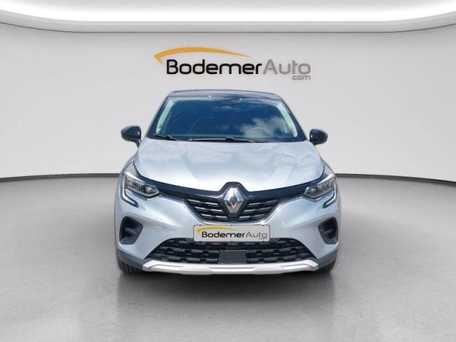 Renault Captur image 2