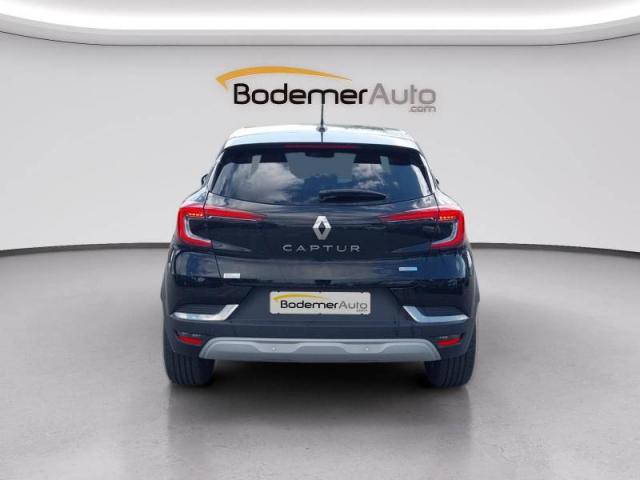 Renault Captur image 9