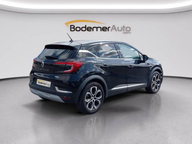 Renault Captur image 1