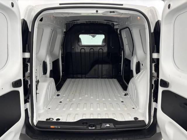 Renault Express image 9