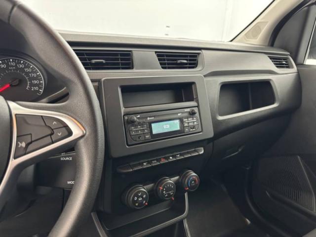 Renault Express image 8