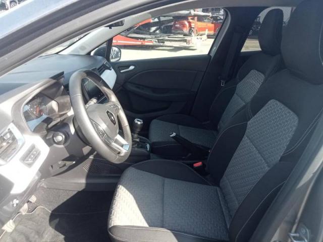 Renault Clio image 6