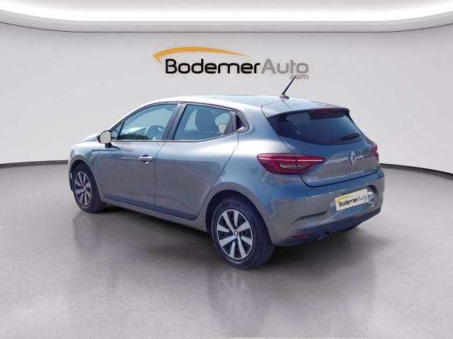 Renault Clio image 8