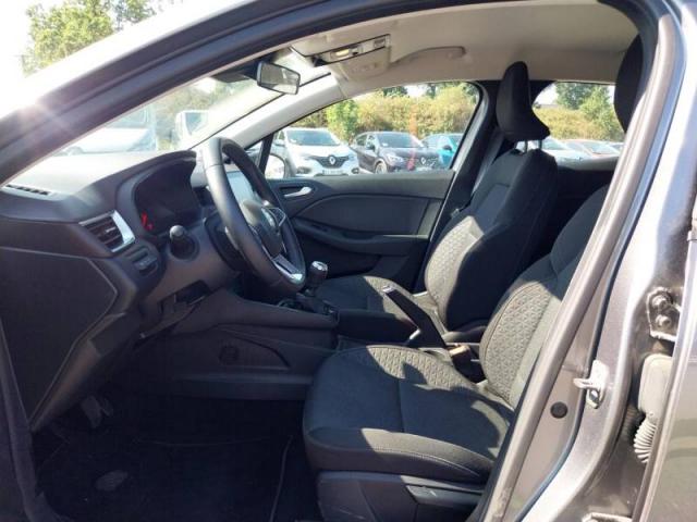Renault Clio image 6