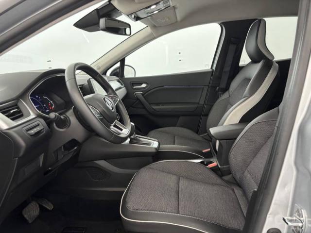 Renault Captur image 8